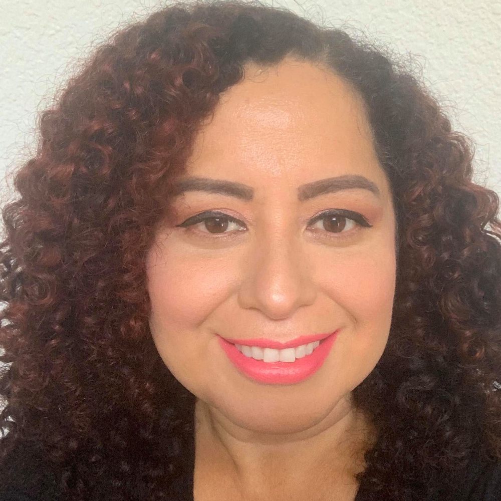 Meet your Posher, Angelique